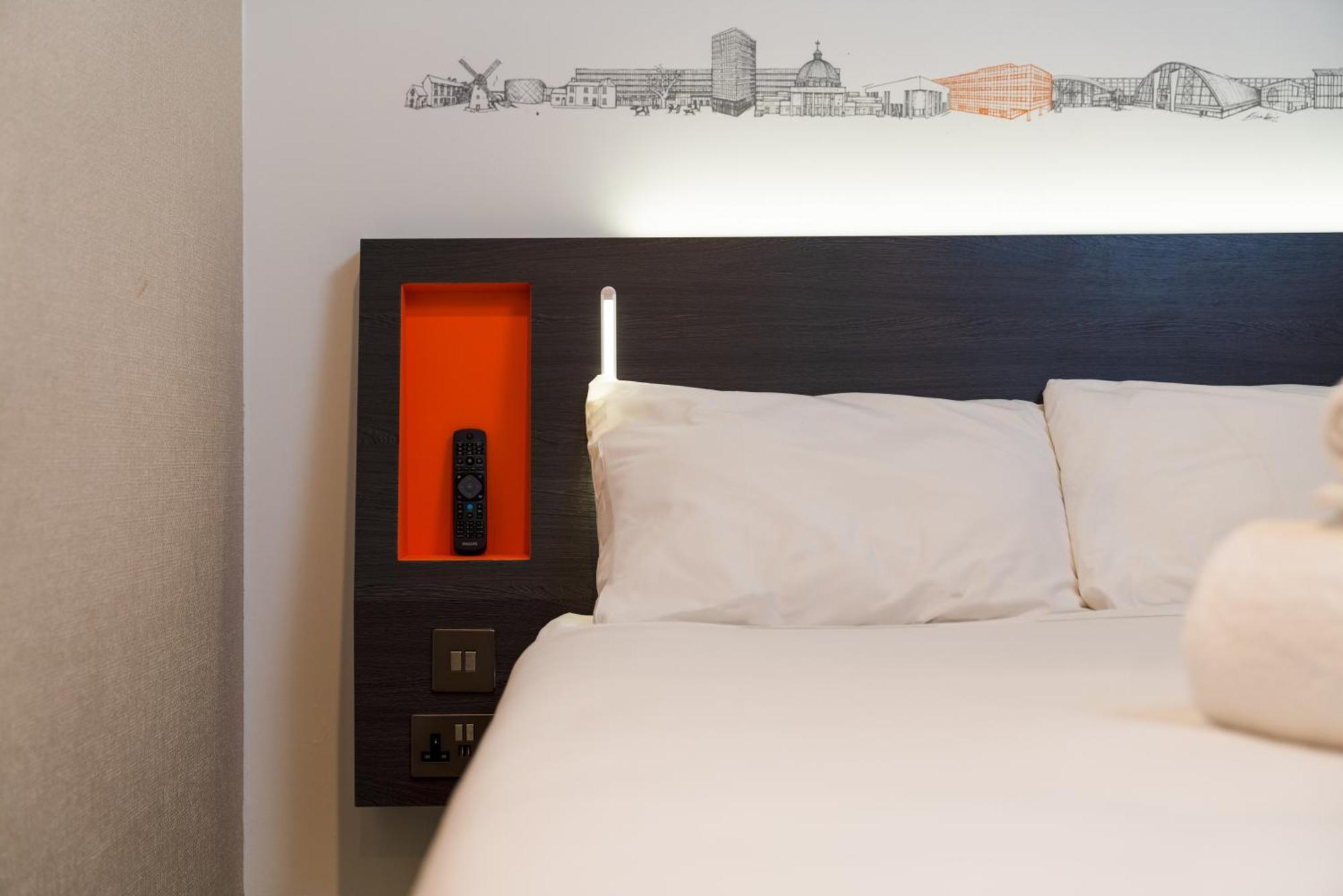 Easyhotel Milton Keynes Exteriér fotografie