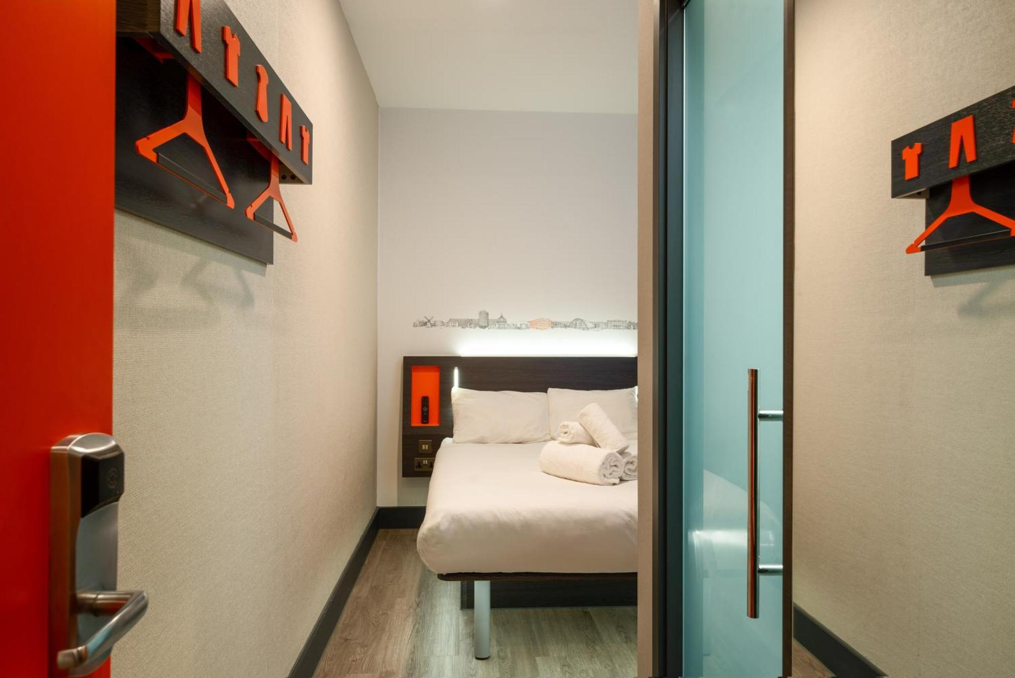 Easyhotel Milton Keynes Exteriér fotografie