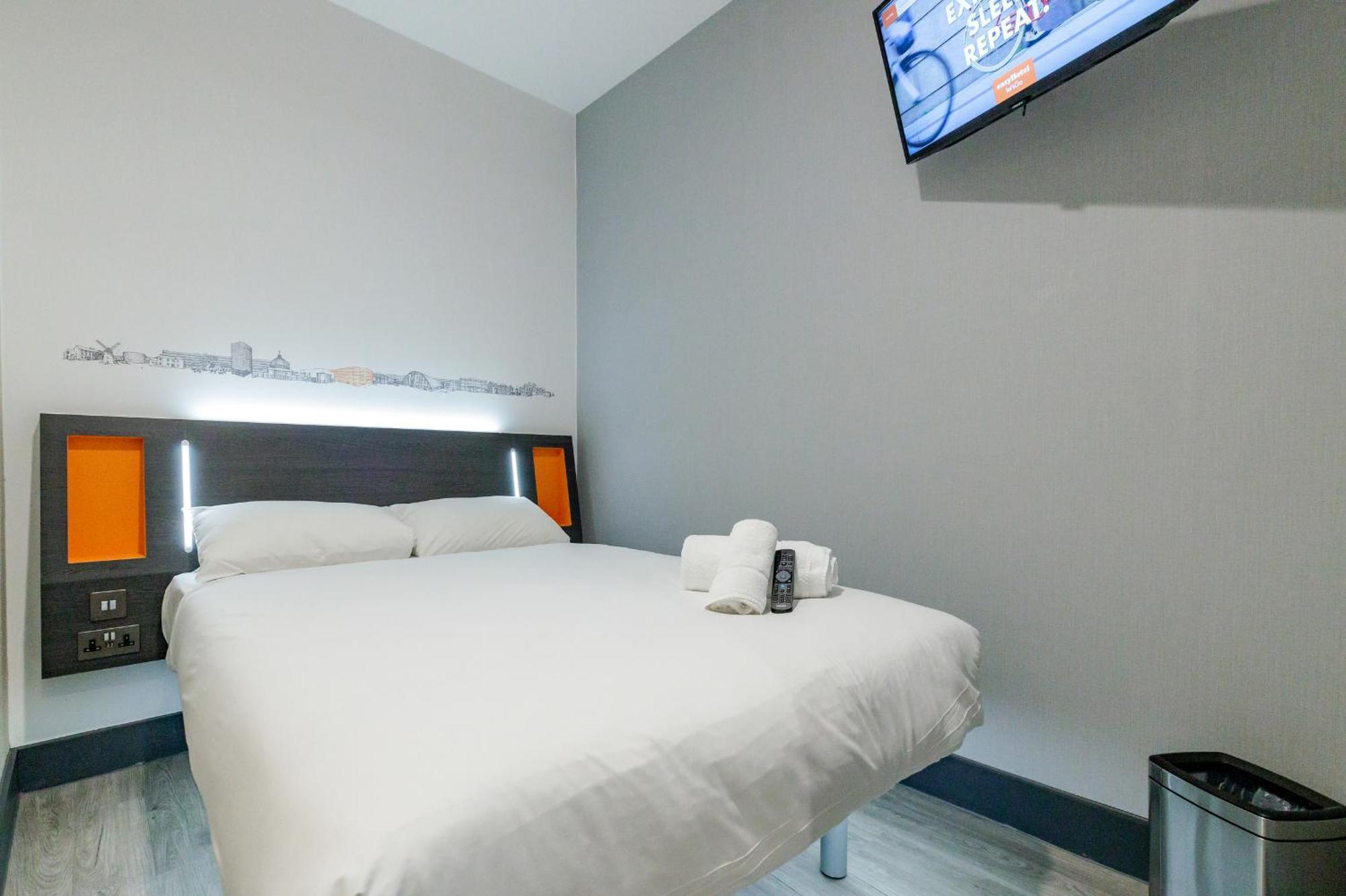 Easyhotel Milton Keynes Exteriér fotografie