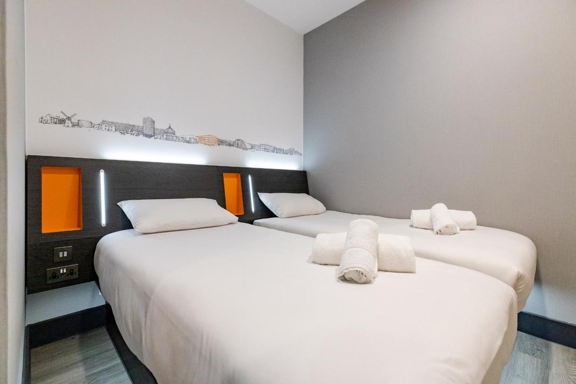 Easyhotel Milton Keynes Exteriér fotografie