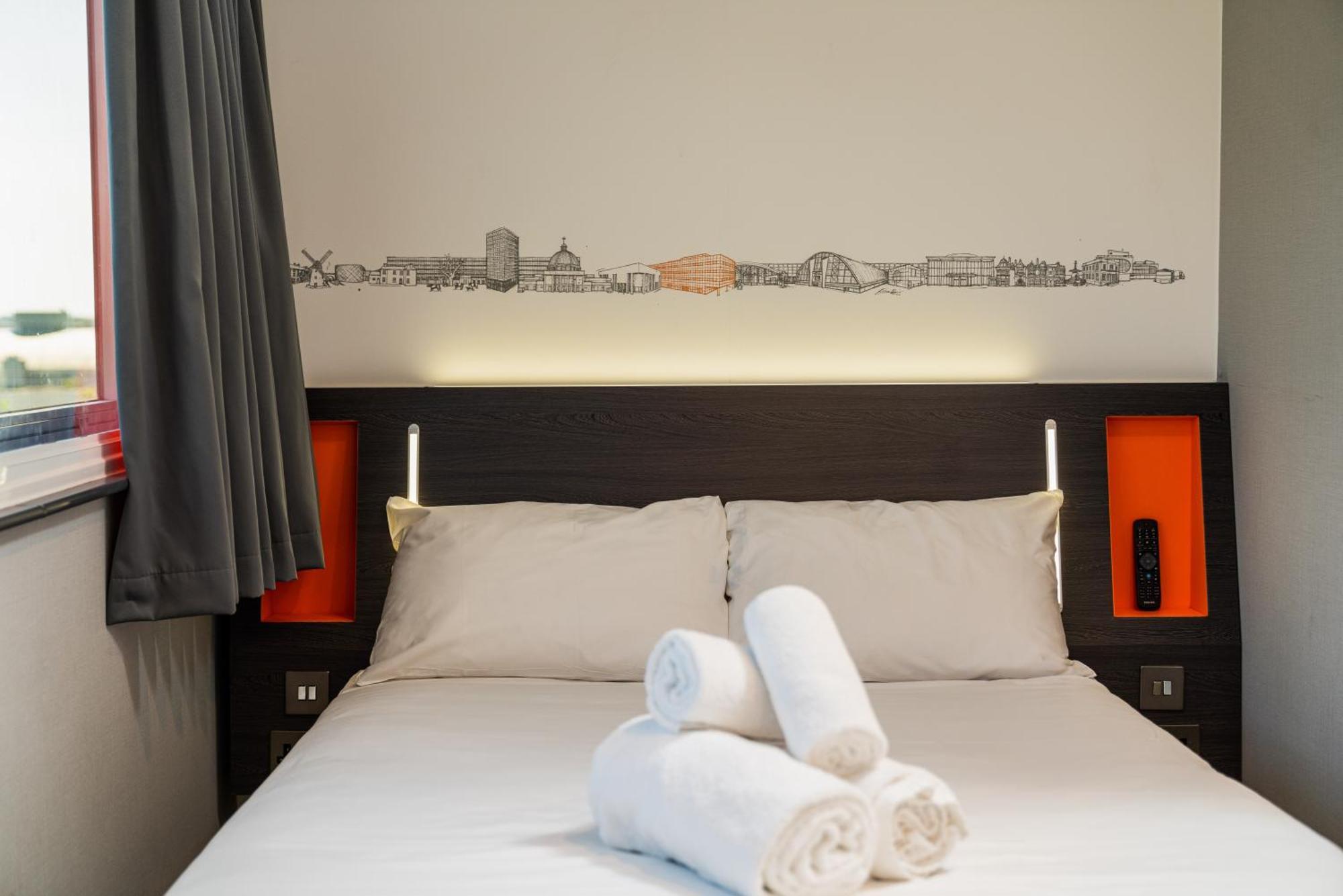 Easyhotel Milton Keynes Exteriér fotografie