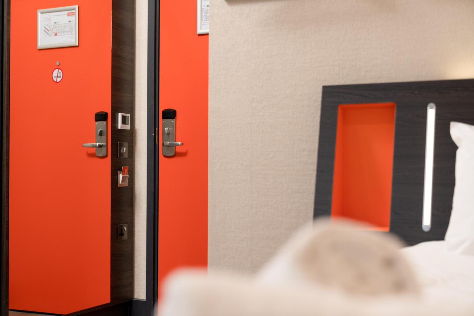 Easyhotel Milton Keynes Pokoj fotografie