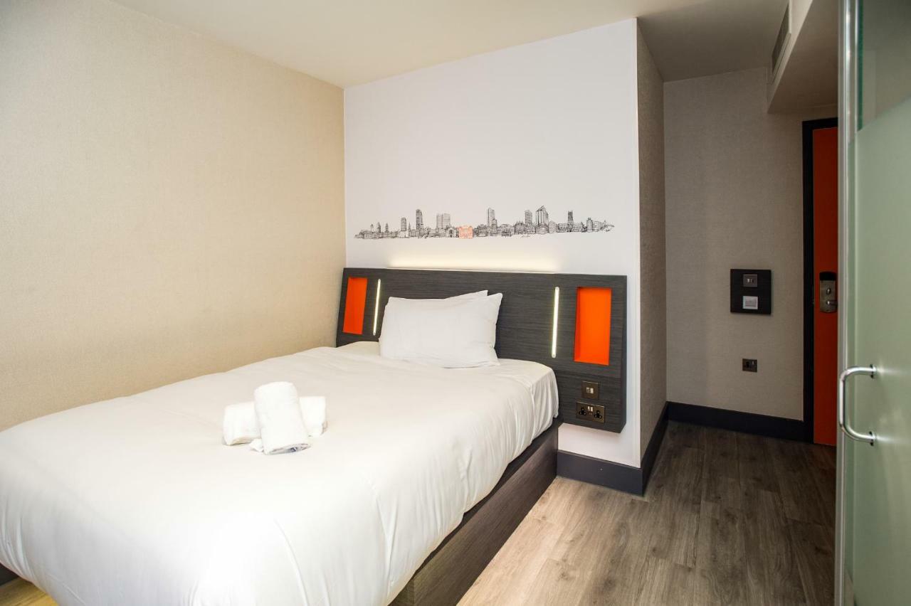 Easyhotel Milton Keynes Exteriér fotografie