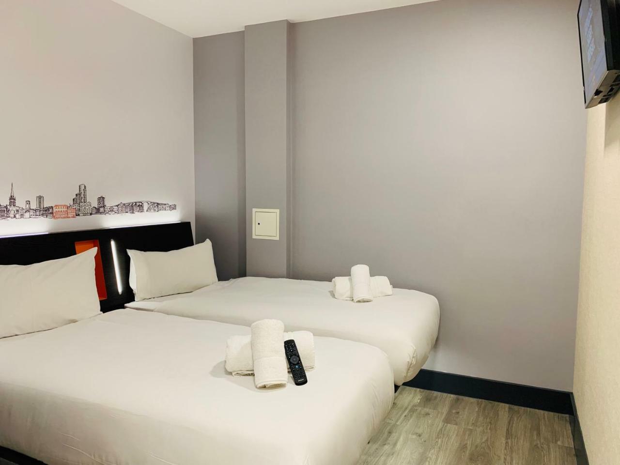 Easyhotel Milton Keynes Exteriér fotografie